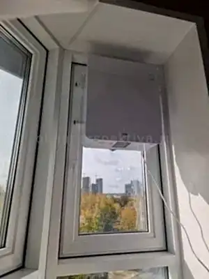 Стеклопакет с отверстием для бризера